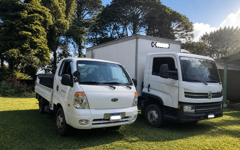 Flota de camiones de mudanza TRANSPA para servicio en Zona 16