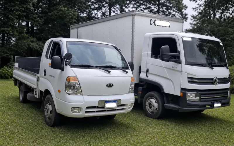 Flota de camiones de mudanza TRANSPA para servicio en Zona 4